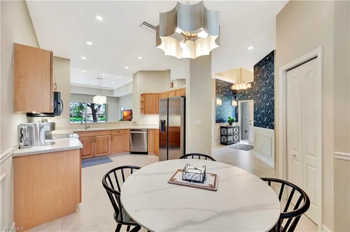 8165  Sanctuary  DR, Naples, FL 34104