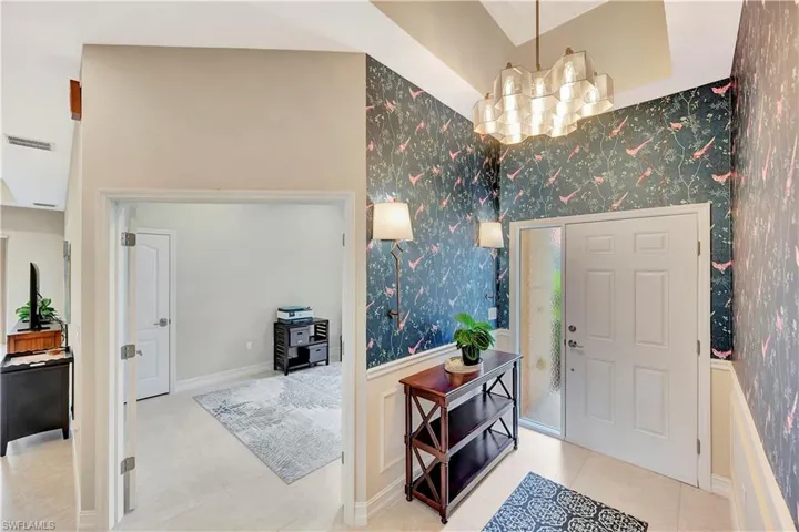 8165  Sanctuary  DR, Naples, FL 34104