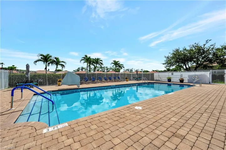 8165  Sanctuary  DR, Naples, FL 34104