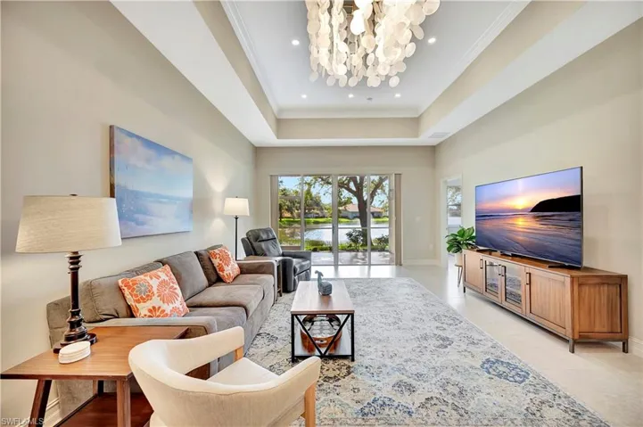 8165  Sanctuary  DR, Naples, FL 34104
