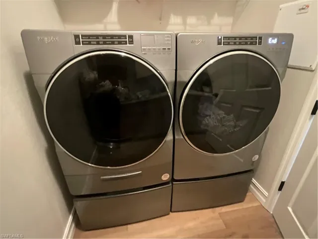 Side by Side washer and dryer