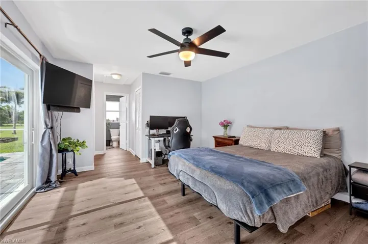 260 20th Ave Ne, Naples, Florida 34120
