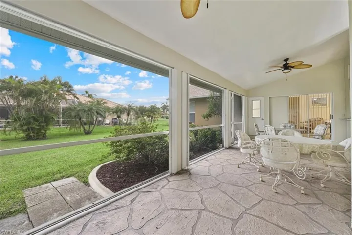 2502  Miracle  PKWY, Cape Coral, FL 33914