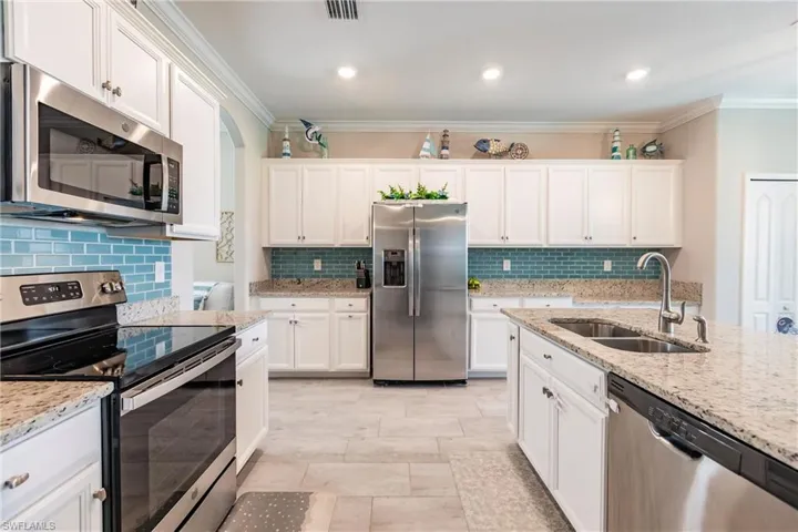 14565  Monrovia  LN, Fort Myers, FL 33905