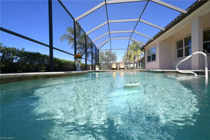 Solar heated saltwater Pool