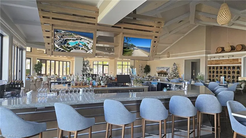 Fine Dining and Private Wine Lockers