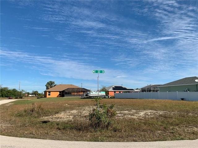 821 NE 32nd ST, CAPE CORAL FL 33909