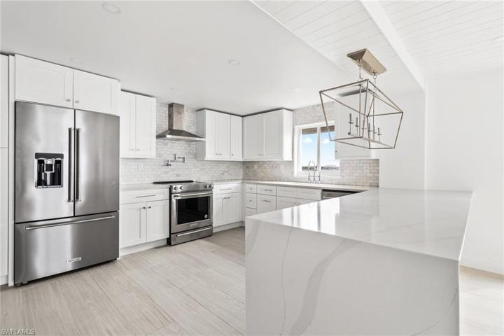 Beautifully remodeled Kitchen