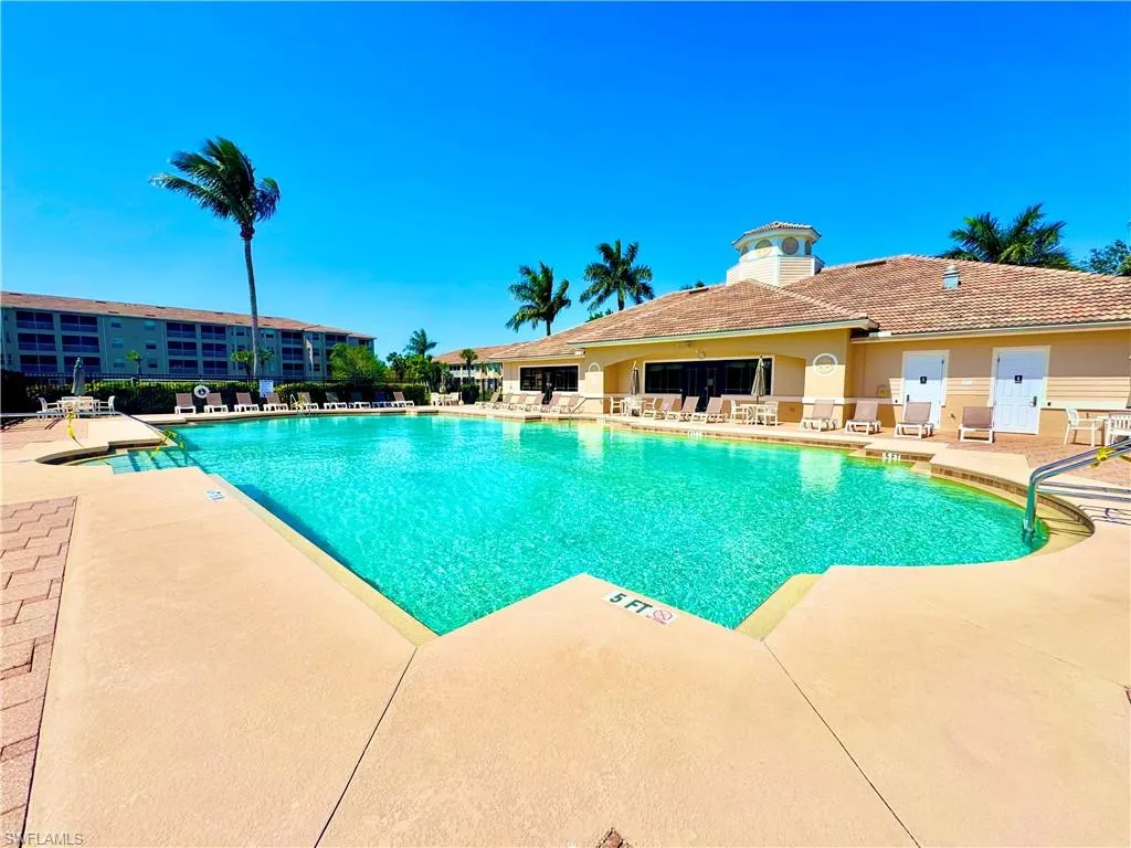 8550 Kingbird LOOP, Estero, FL 33967,225028740
