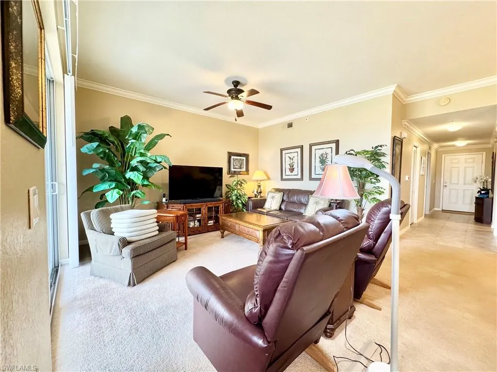 8550 Kingbird LOOP, Estero, FL 33967,225028740