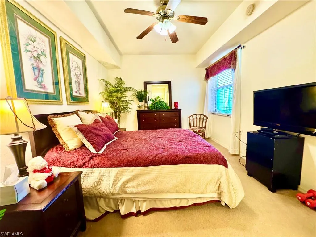 8550 Kingbird LOOP, Estero, FL 33967,225028740
