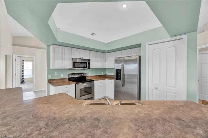 3840  Hyde Park  DR, Fort Myers, FL 33905