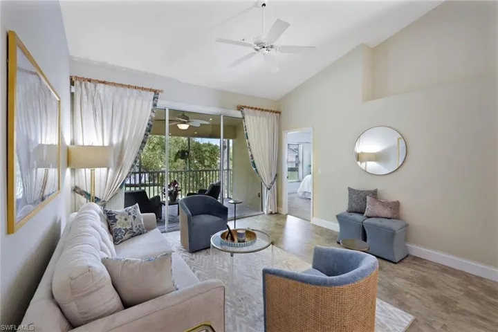 4940 Deerfield Way 201, Naples, Florida 34110