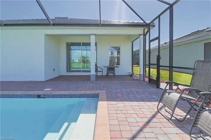 3947 Coneflower St, Alva, Florida 33920