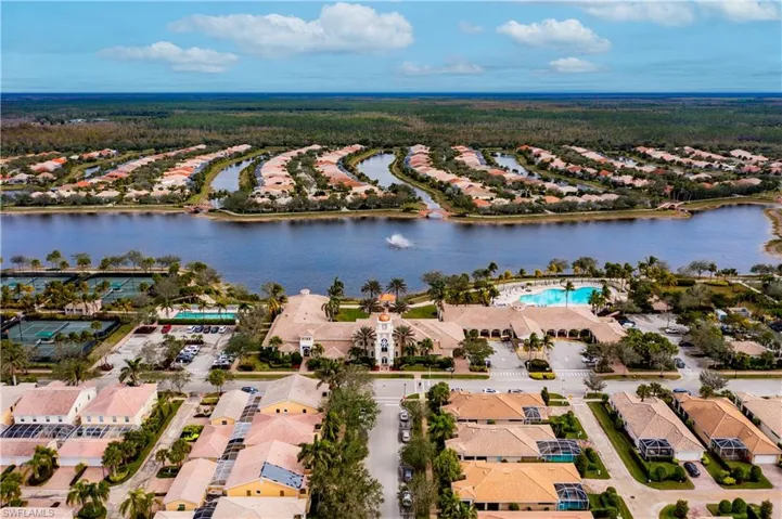 8102  Chianti  LN, Naples, FL 34114