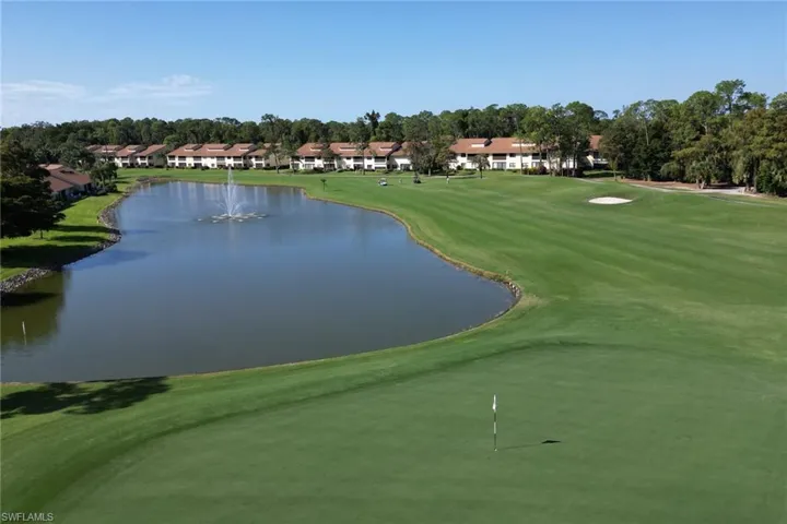 206 Foxtail Ct 2-206, Naples, Florida 34104