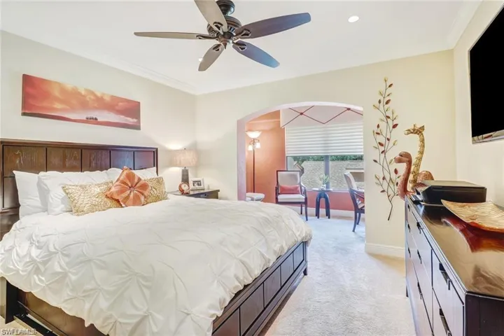 206 Foxtail Ct 2-206, Naples, Florida 34104