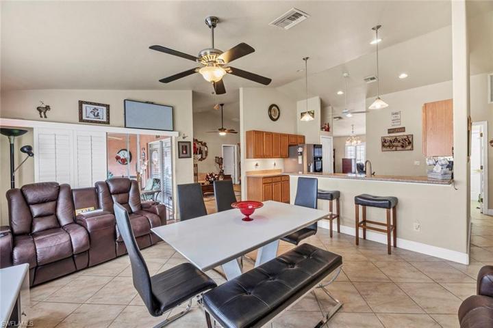 930 Gleason PKWY, CAPE CORAL FL 33914