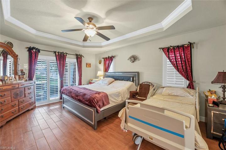 930 Gleason PKWY, CAPE CORAL FL 33914