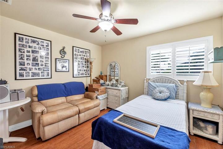 930 Gleason PKWY, CAPE CORAL FL 33914