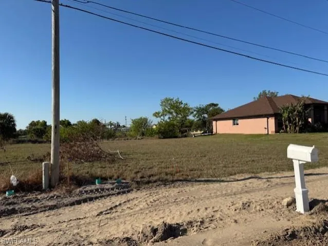522 Ne 15th Ter, Cape Coral Fl 33909
