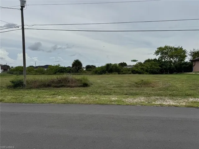 522 Ne 15th Ter, Cape Coral Fl 33909