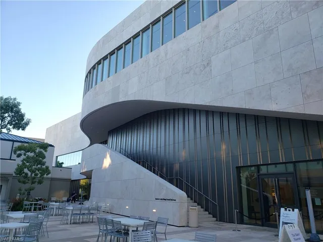 Artis, the Baker Museum