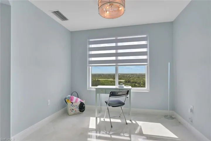 2743 1st St 2106, Fort Myers, Florida 33916