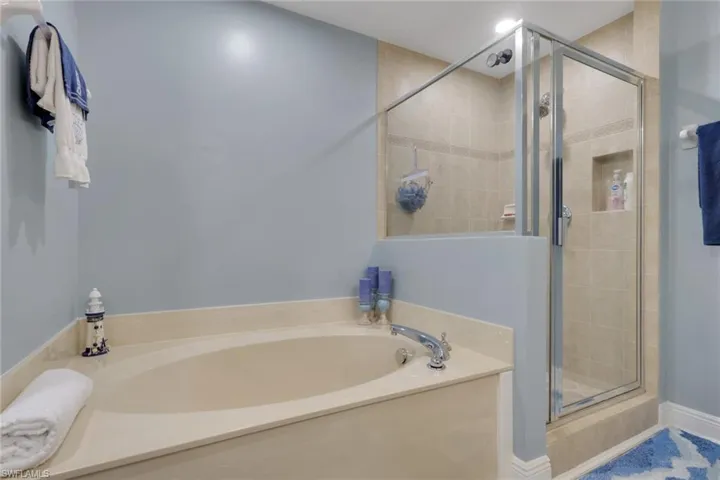 2743 1st St 2106, Fort Myers, Florida 33916