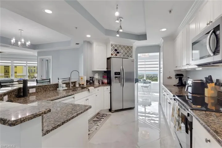 2743 1st St 2106, Fort Myers, Florida 33916