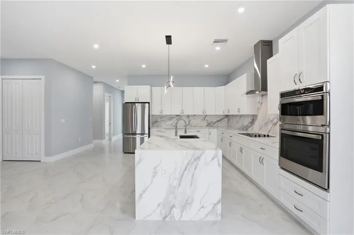 27659 Franklin St, Bonita Springs, Florida 34134