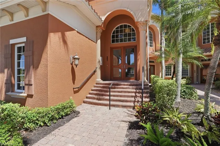 10698  Mirasol  DR, Miromar Lakes, FL 33913