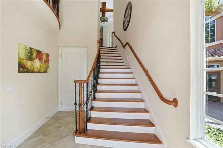 10698  Mirasol  DR, Miromar Lakes, FL 33913