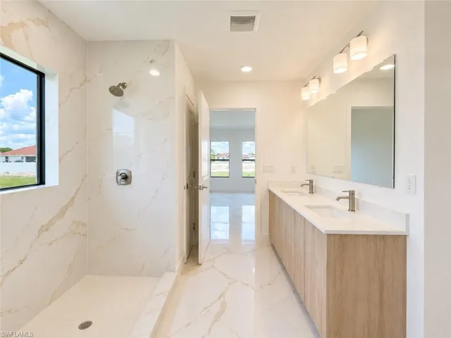 4309 7th St Sw, Lehigh Acres, Florida 33976