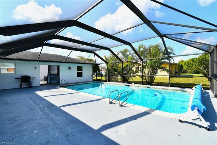 249 Brookside ST, LEHIGH ACRES FL 33936