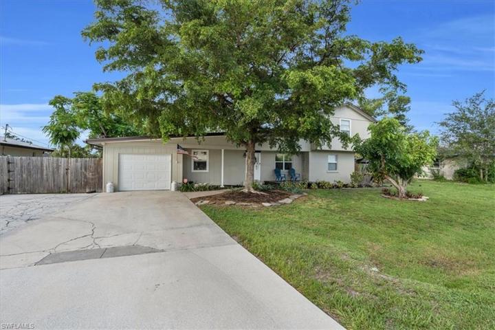 771  Sunset Vista  DR, Fort Myers, FL 33919