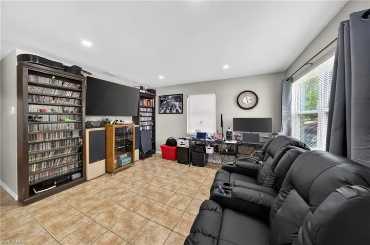 2992 Lafayette St, Fort Myers, Florida 33916