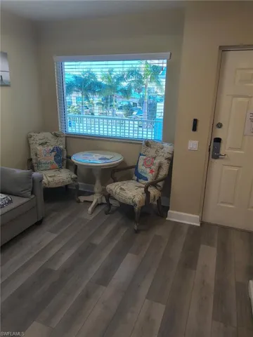 450 Old San Carlos Blvd Sw 309, Fort Myers Beach, Florida 33931