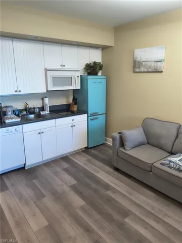450 Old San Carlos Blvd Sw 309, Fort Myers Beach, Florida 33931