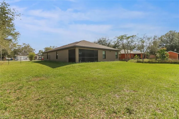 92 Blackstone Dr, Fort Myers Fl 33913