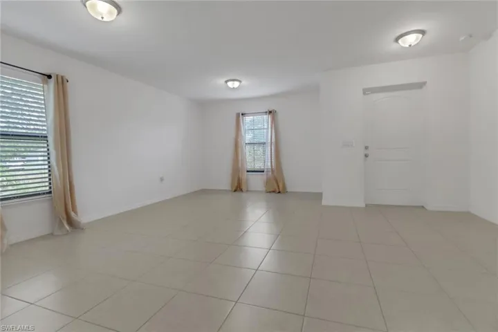 92 Blackstone Dr, Fort Myers Fl 33913