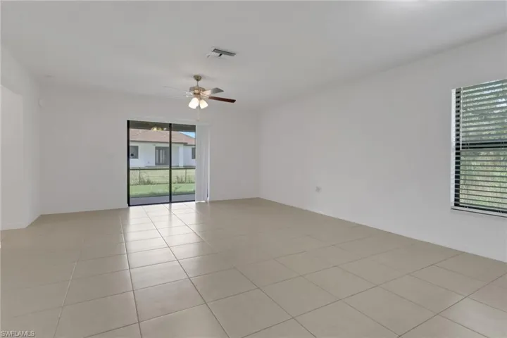 92 Blackstone Dr, Fort Myers Fl 33913
