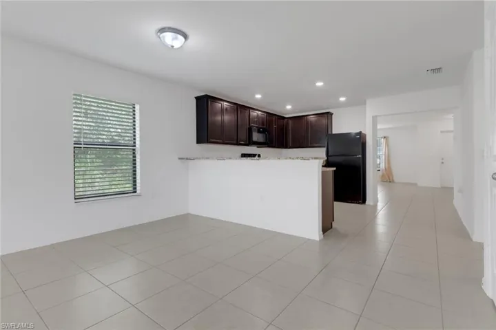 92 Blackstone Dr, Fort Myers Fl 33913