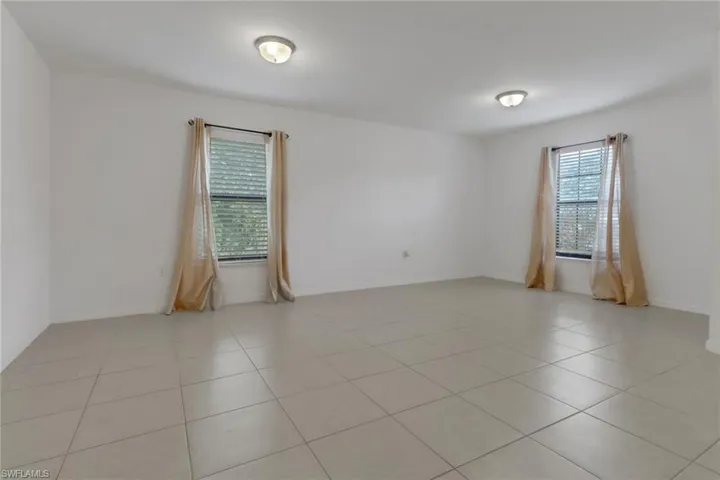 92 Blackstone Dr, Fort Myers Fl 33913