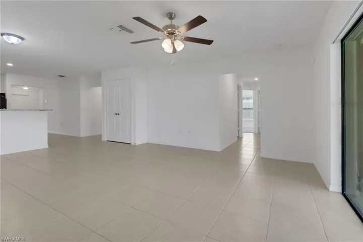 92 Blackstone Dr, Fort Myers Fl 33913