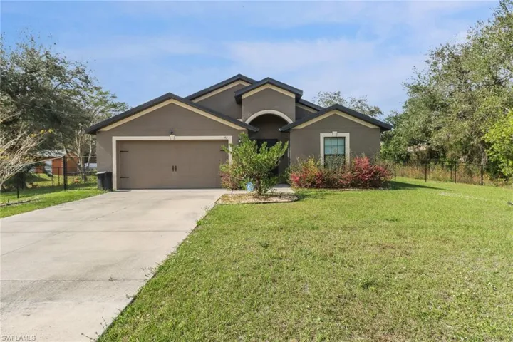 92 Blackstone Dr, Fort Myers Fl 33913