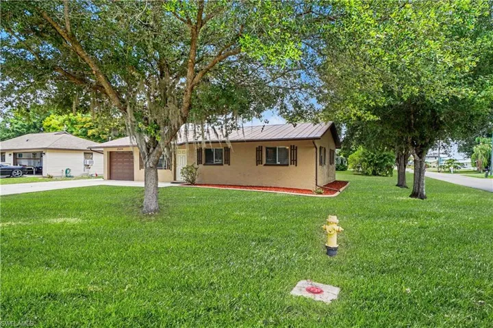13044 Seventh St, Fort Myers, Florida 33905