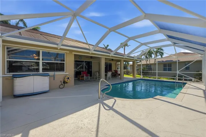 8867 Staghorn Way, Fort Myers, Florida 33908
