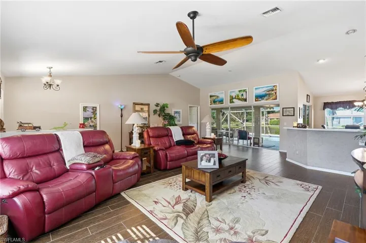 8867 Staghorn Way, Fort Myers, Florida 33908