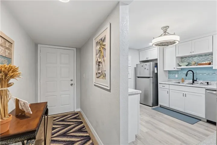 16590 Partridge Place Rd 104, Fort Myers, Florida 33908